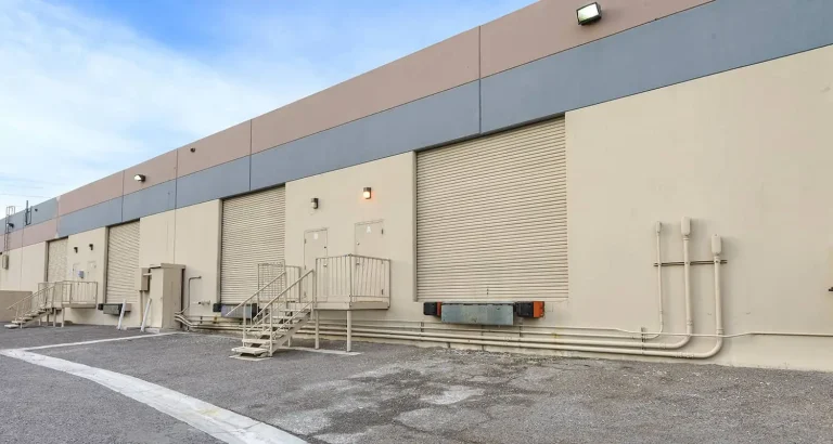 Commercial Garage Door Services In Chicago
